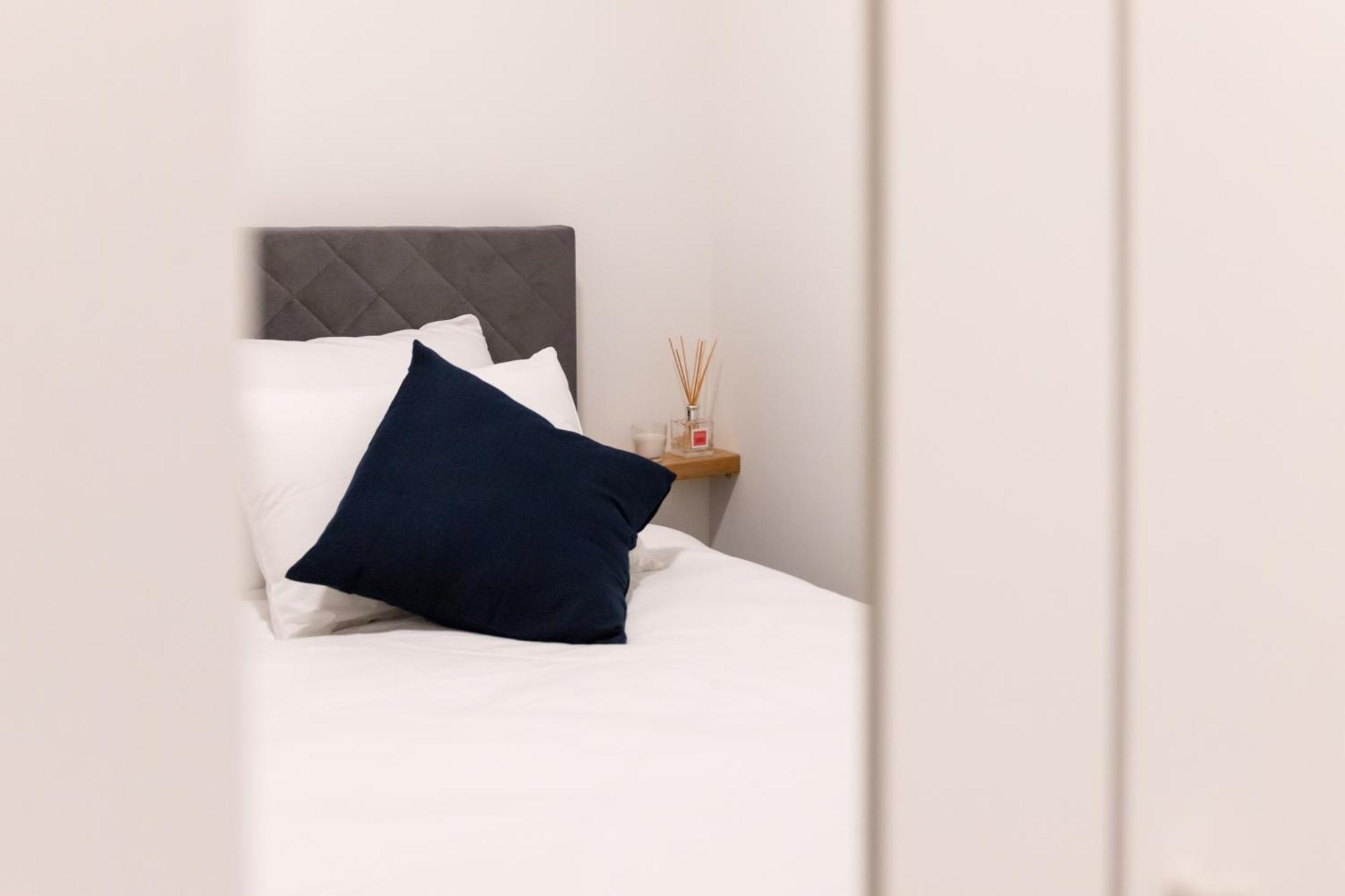 Oliver Street Apartment Vipava Esterno foto